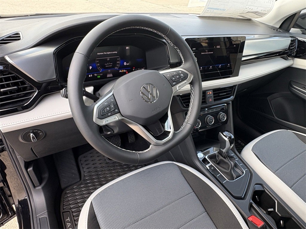 2025 Volkswagen Taos 1.5T S