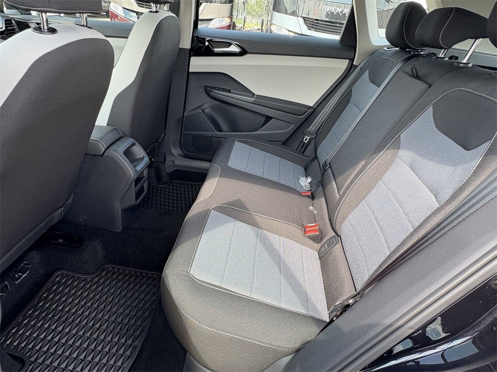 2025 Volkswagen Taos 1.5T S