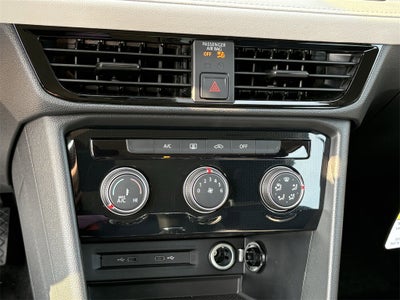 2025 Volkswagen Taos 1.5T S