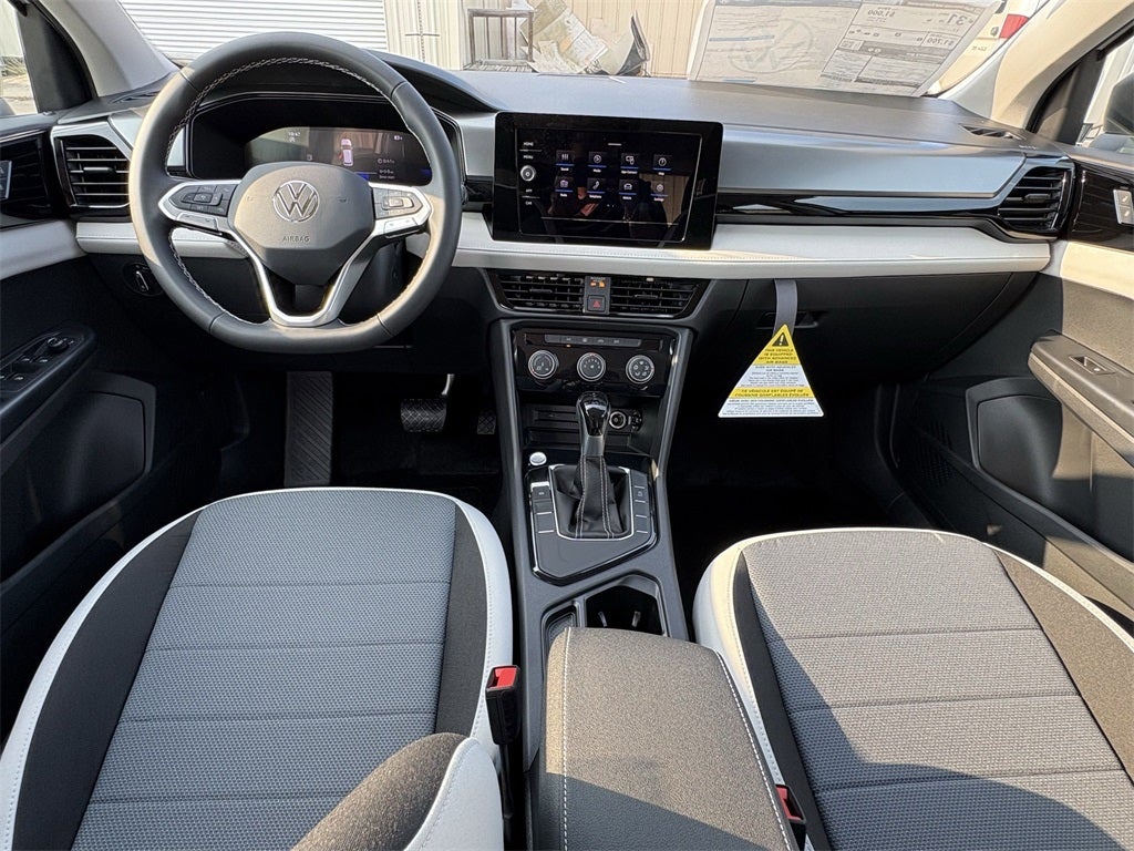 2025 Volkswagen Taos 1.5T S