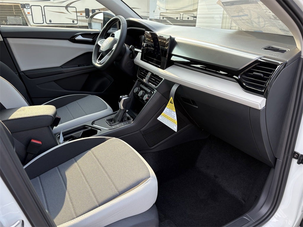 2025 Volkswagen Taos 1.5T S