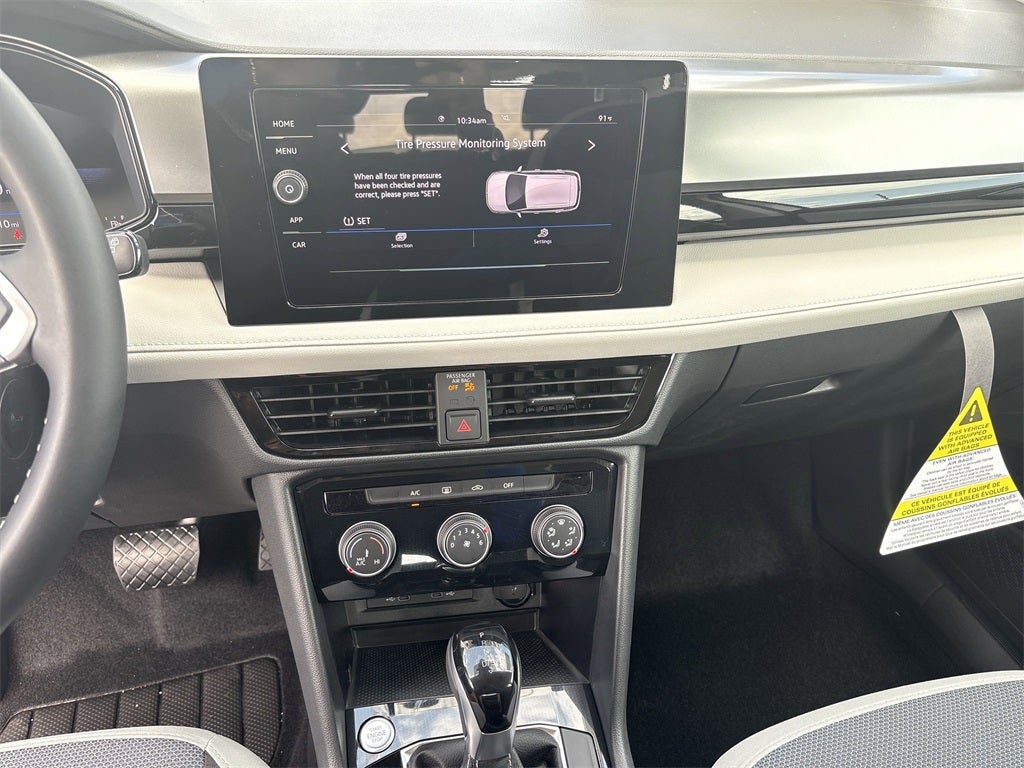 2025 Volkswagen Taos 1.5T S