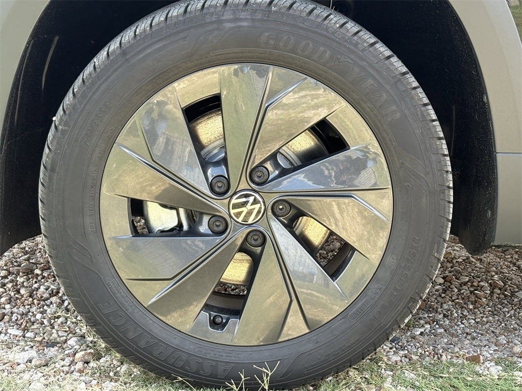 2025 Volkswagen Taos 1.5T S