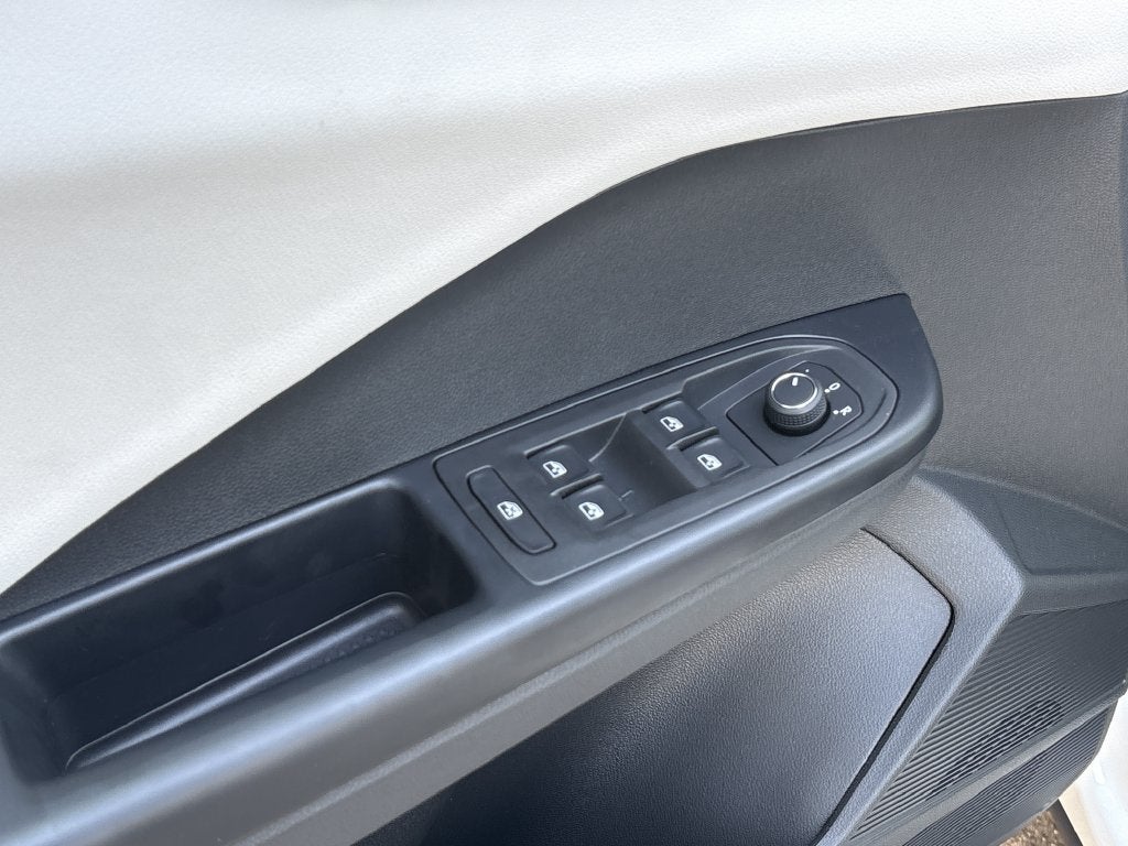 2027 Volkswagen Taos 1.5T S