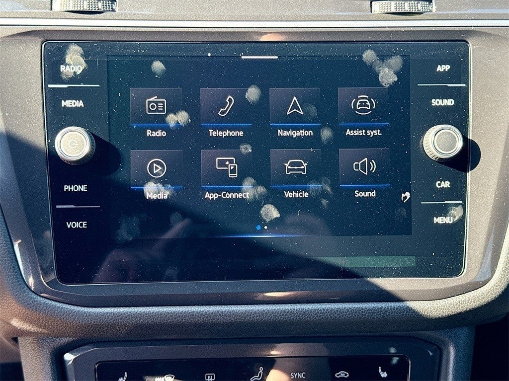 2024 Volkswagen Tiguan 2.0T SE R-Line Black