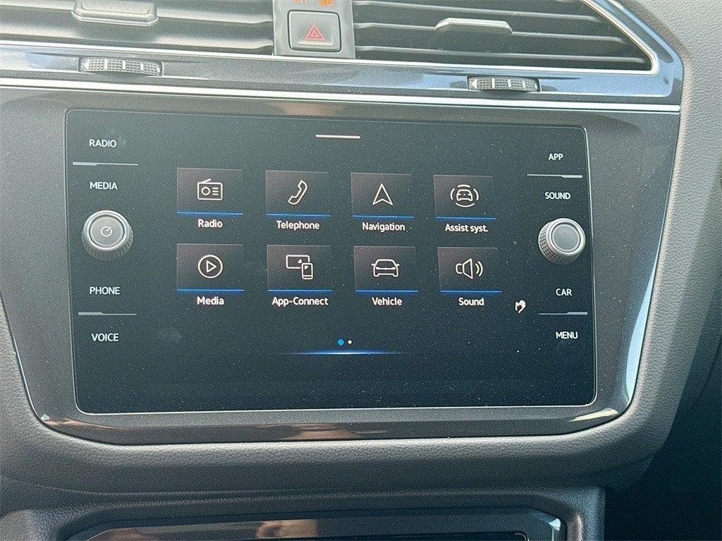 2024 Volkswagen Tiguan 2.0T SE R-Line Black