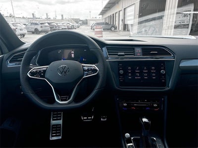 2024 Volkswagen Tiguan 2.0T SE R-Line Black