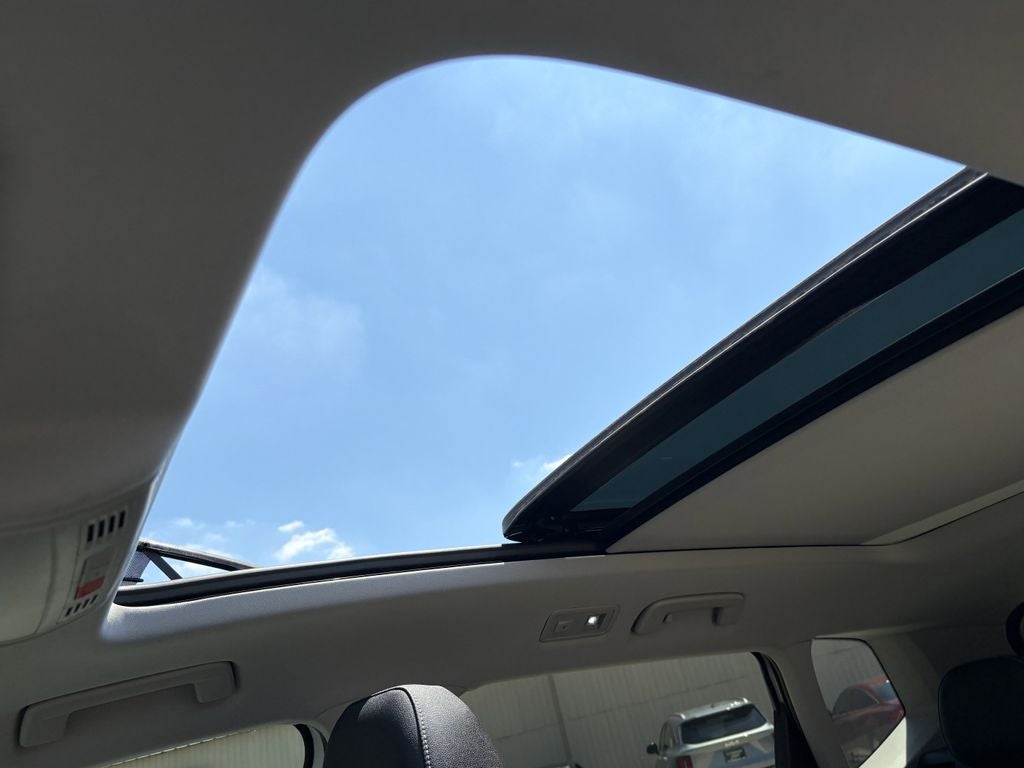 2025 Volkswagen Taos SE - Photo 21
