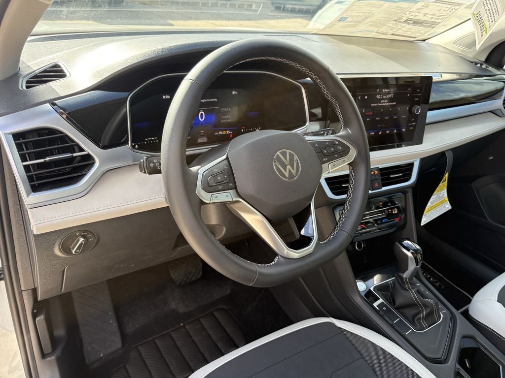 2026 Volkswagen Taos 1.5T SE