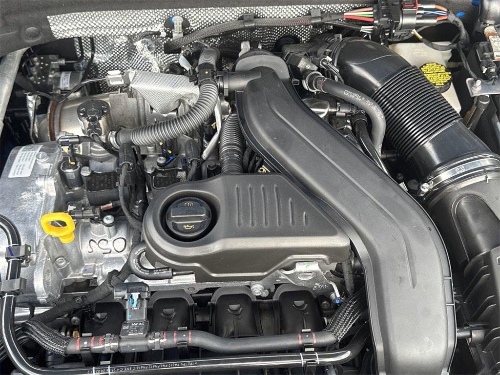 2025 Volkswagen Taos 1.5T SE