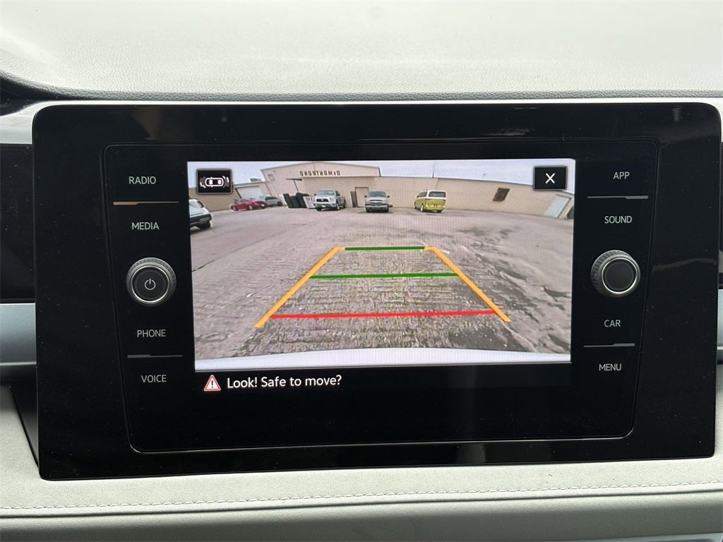 2025 Volkswagen Taos 1.5T SE