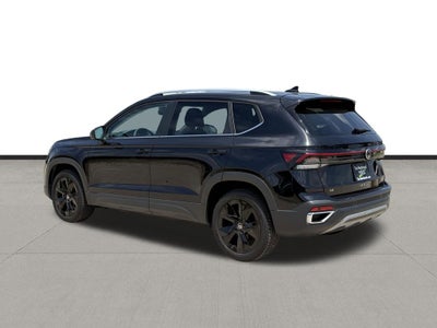 2025 Volkswagen Taos 1.5T SE