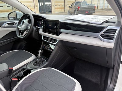 2026 Volkswagen Taos 1.5T SE