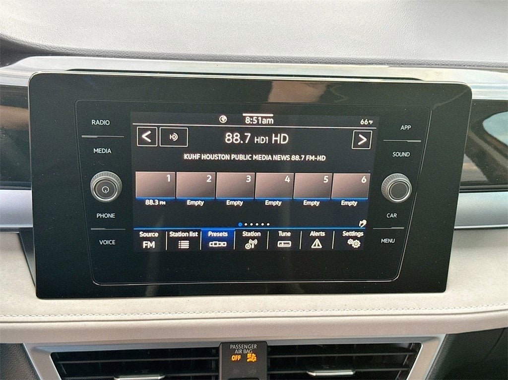 2025 Volkswagen Taos 1.5T SE