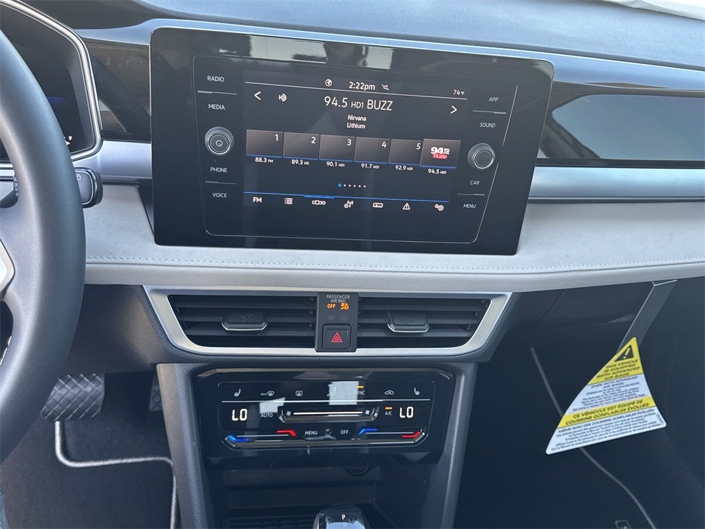 2025 Volkswagen Taos 1.5T SE