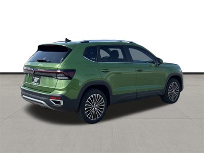 2025 Volkswagen Taos 1.5T SE