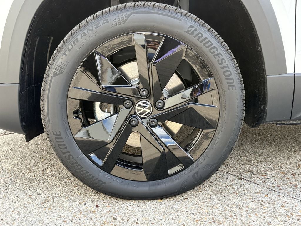 2026 Volkswagen Taos 1.5T SE