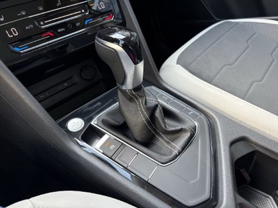 2027 Volkswagen Taos 1.5T SE