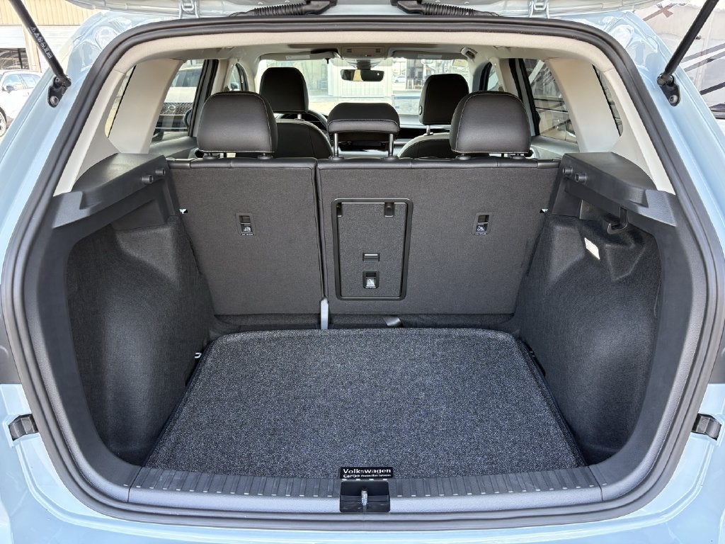 2027 Volkswagen Taos 1.5T SE