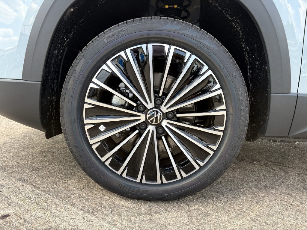 2027 Volkswagen Taos 1.5T SE