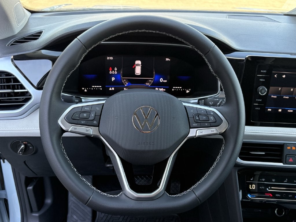 2027 Volkswagen Taos 1.5T SE