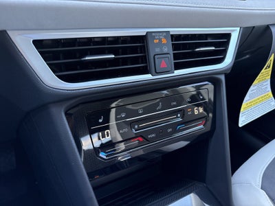 2027 Volkswagen Taos 1.5T SE