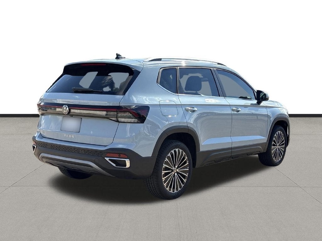 2027 Volkswagen Taos 1.5T SE