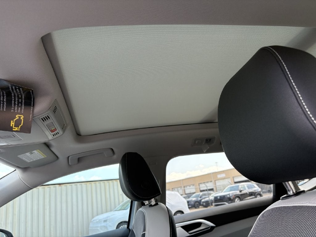 2027 Volkswagen Taos 1.5T SE