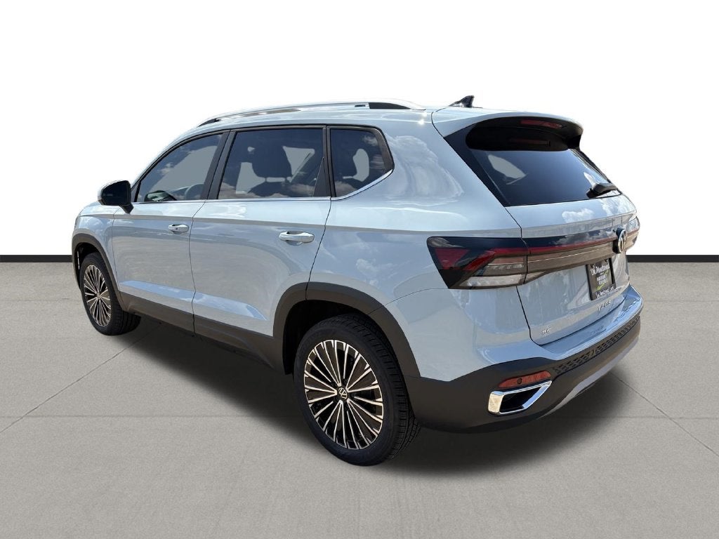 2027 Volkswagen Taos 1.5T SE