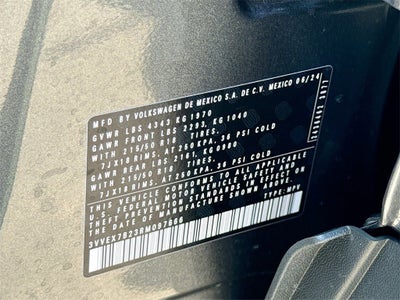 2024 Volkswagen Taos 1.5T SE