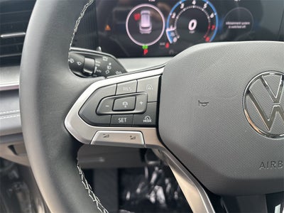 2025 Volkswagen Tiguan 2.0T SE