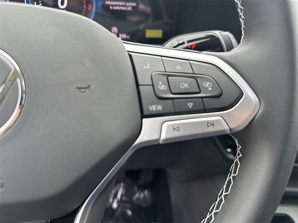 2025 Volkswagen Tiguan 2.0T SE