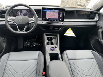 2025 Volkswagen Tiguan 2.0T SE