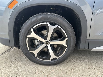 2025 Volkswagen Tiguan 2.0T SE