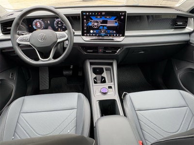 2025 Volkswagen Tiguan 2.0T SE