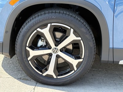2025 Volkswagen Tiguan 2.0T SE
