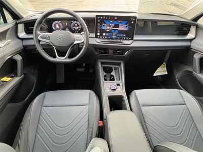 2025 Volkswagen Tiguan 2.0T SE