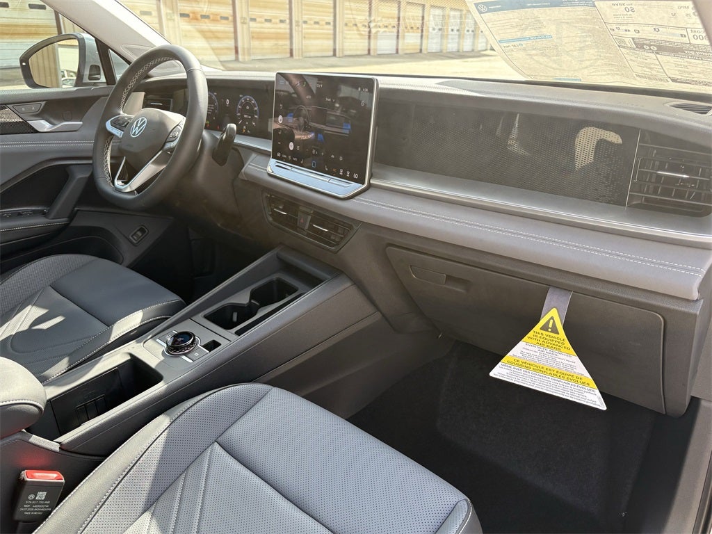 2025 Volkswagen Tiguan 2.0T SE