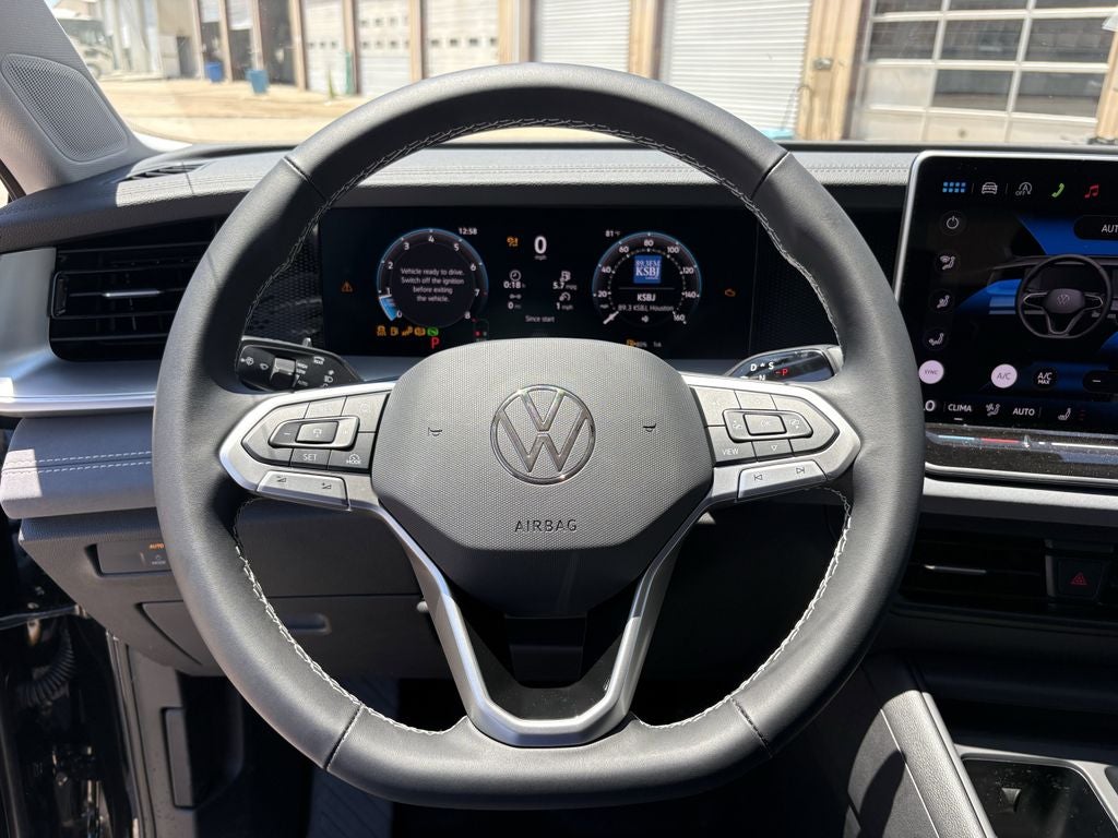 2026 Volkswagen Tiguan 2.0T SE