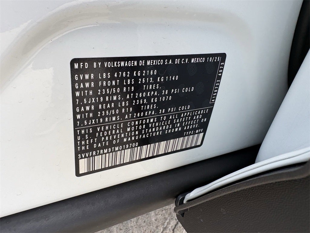 2026 Volkswagen Tiguan 2.0T SE