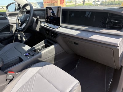 2025 Volkswagen Tiguan 2.0T SE