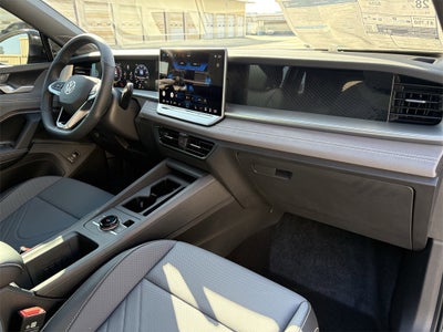 2026 Volkswagen Tiguan 2.0T SE R-Line Black