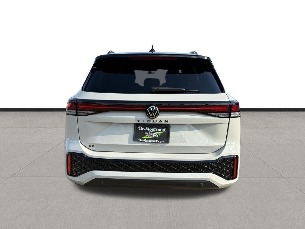 2026 Volkswagen Tiguan 2.0T SE R-Line Black