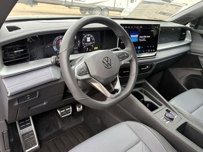 2026 Volkswagen Tiguan 2.0T SE R-Line Black