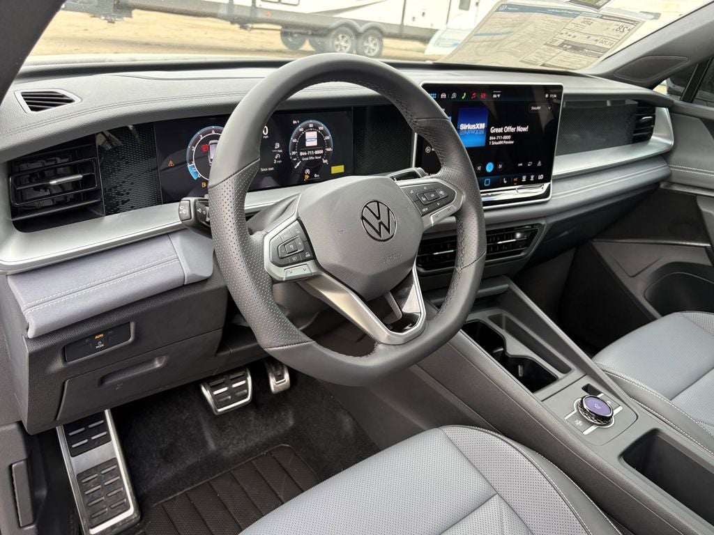 2026 Volkswagen Tiguan 2.0T SE R-Line Black