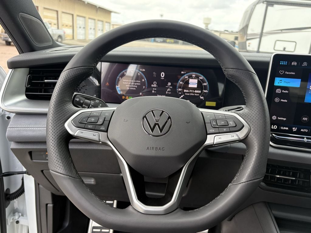 2026 Volkswagen Tiguan 2.0T SE R-Line Black