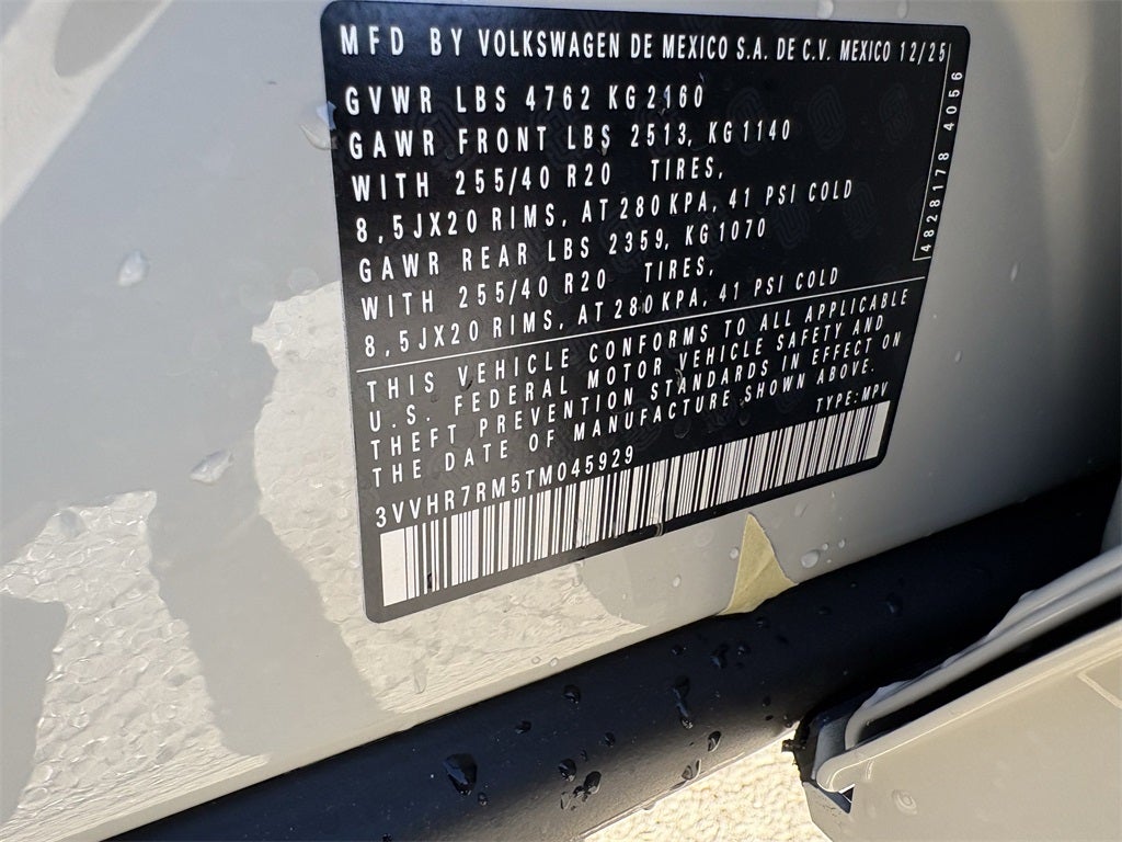 2026 Volkswagen Tiguan 2.0T SE R-Line Black