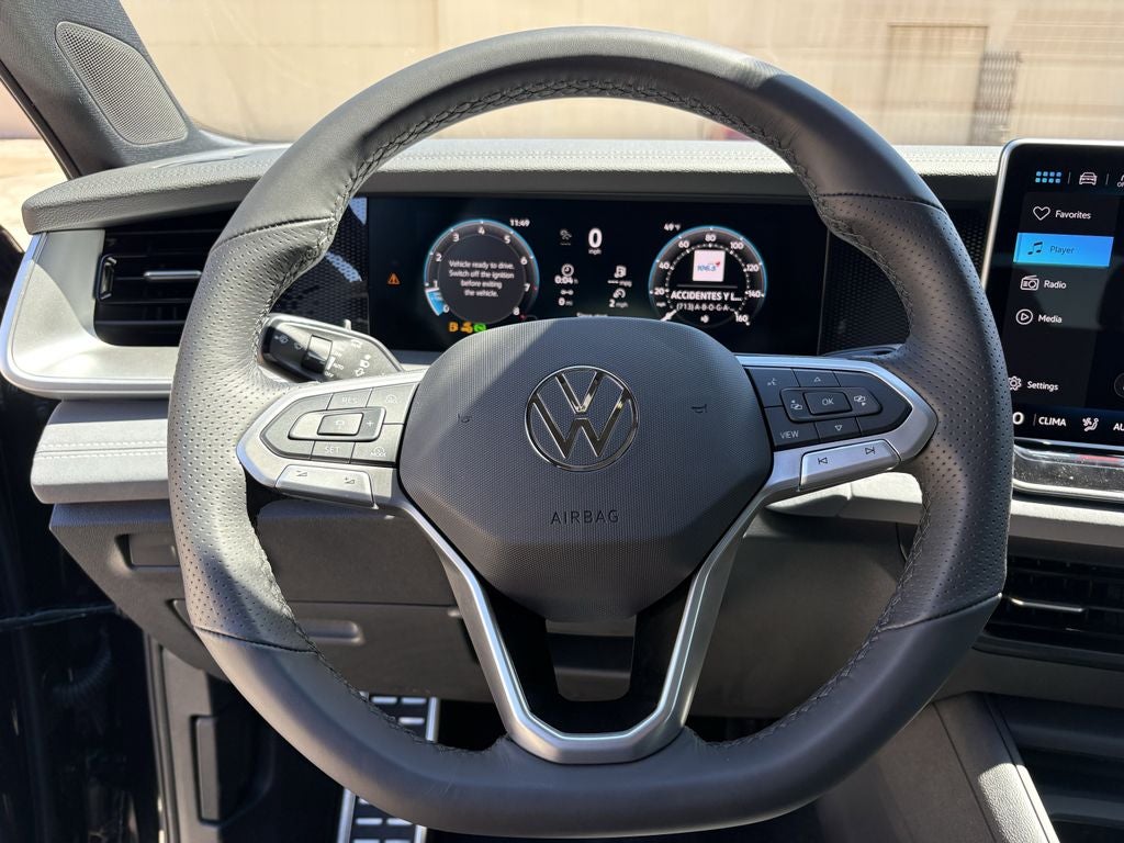 2026 Volkswagen Tiguan 2.0T SE R-Line Black