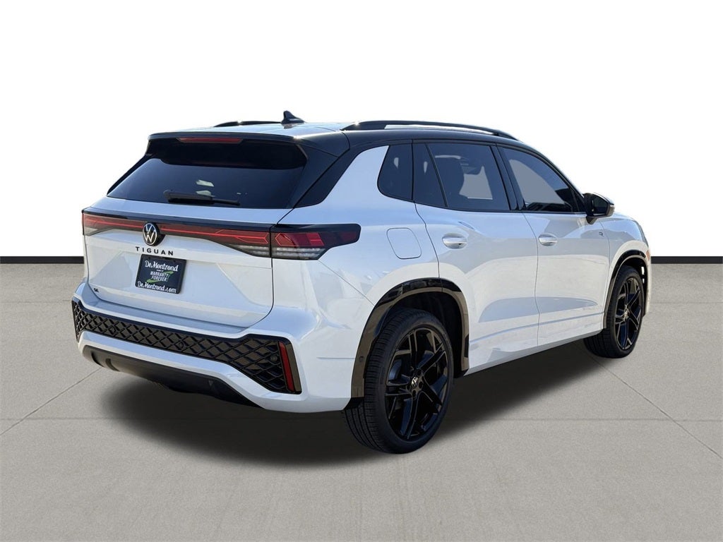 2026 Volkswagen Tiguan 2.0T SE R-Line Black