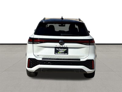 2026 Volkswagen Tiguan 2.0T SE R-Line Black